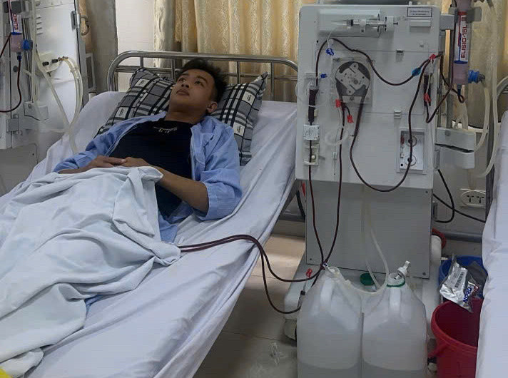 Anh Phong (xã Nam Sách) bị suy thận được hỗ trợ hơn 250 triệu đồng