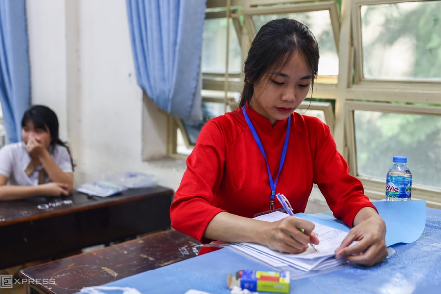 Cử nhân đất đai, kỹ sư chăn nuôi được giao phụ trách giáo dục cấp xã