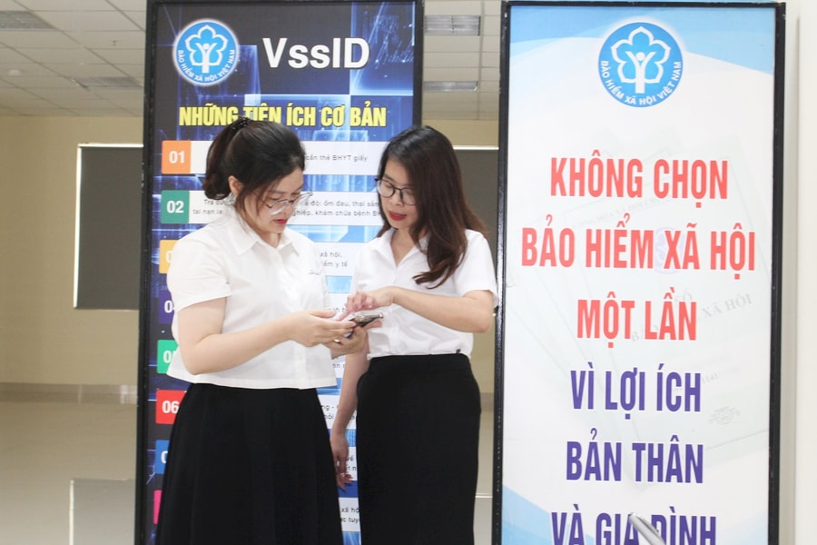 Tra cứu thời hạn sử dụng thẻ bảo hiểm y tế và đăng ký tài khoản VssID cho con