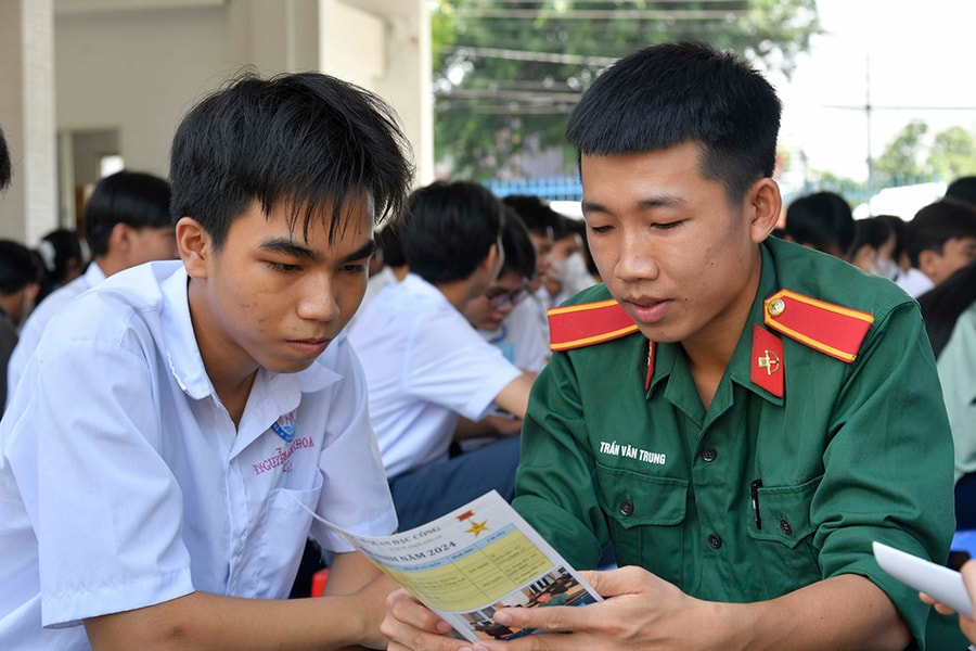 4 năm qua điểm chuẩn trường Sĩ quan Đặc công thay đổi thế nào?