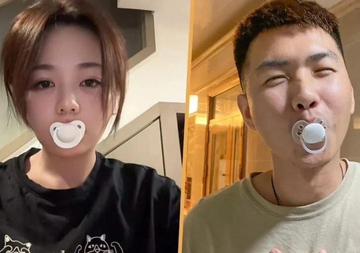 'Cơn sốt' người lớn ngậm ti giả ở Trung Quốc