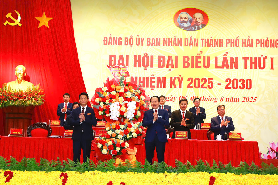 Xây dựng Đảng bộ UBND thành phố Hải Phòng thật sự trong sạch, vững mạnh, có bộ máy hành chính hiệu năng, hiệu lực, hiệu quả