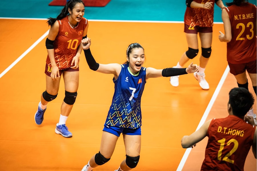 Bóng chuyền nữ Việt Nam hạ Canada ở giải U21 thế giới