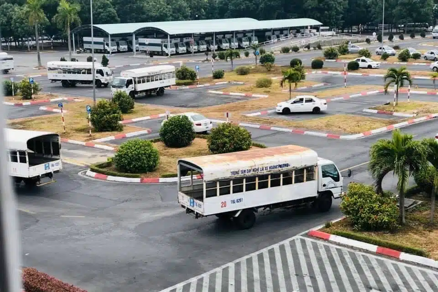 Khắc phục 'ôn mẹo, học vẹt ' trong thi sát hạch lái xe