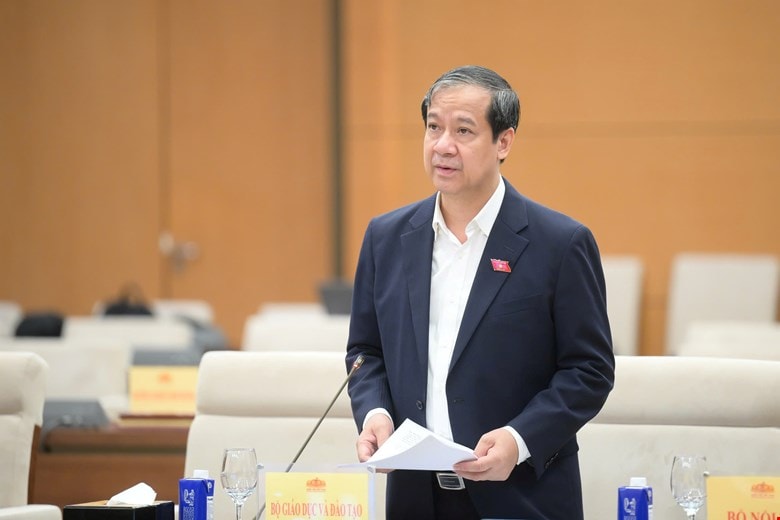 Đề xuất bỏ bằng tốt nghiệp THCS, hiệu trưởng được cấp bằng tốt nghiệp THPT