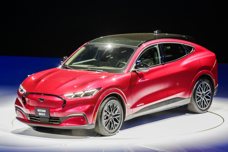 Ford Việt Nam ra mắt xe điện Mustang Mach-E, giá 2,599 tỷ đồng