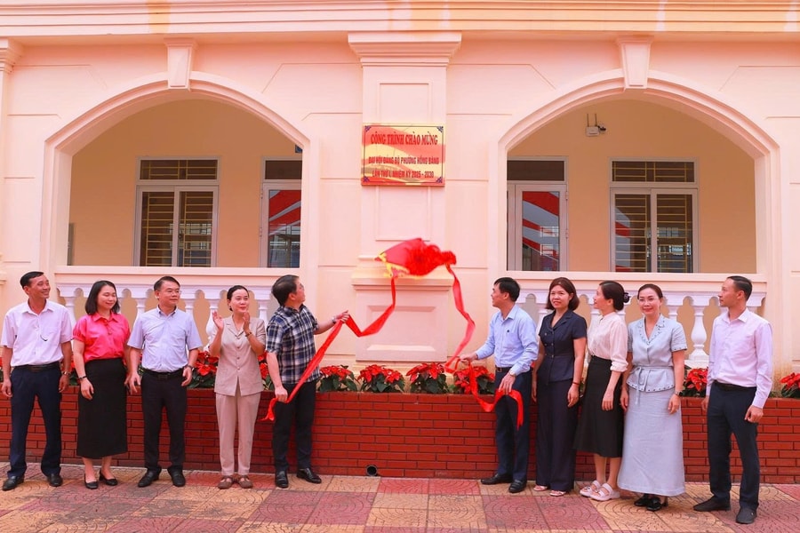 Khánh thành công trình dãy phòng học 3 tầng Trường THCS Trần Văn Ơn