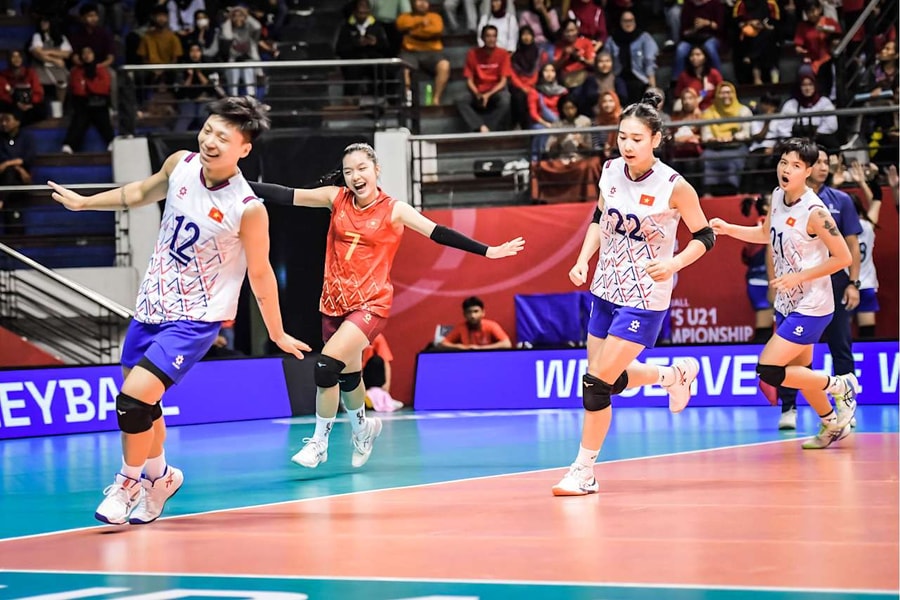 'Lỗi đánh máy', Đặng Thị Hồng có tên trong danh sách U21 Việt Nam gặp U21 Chile