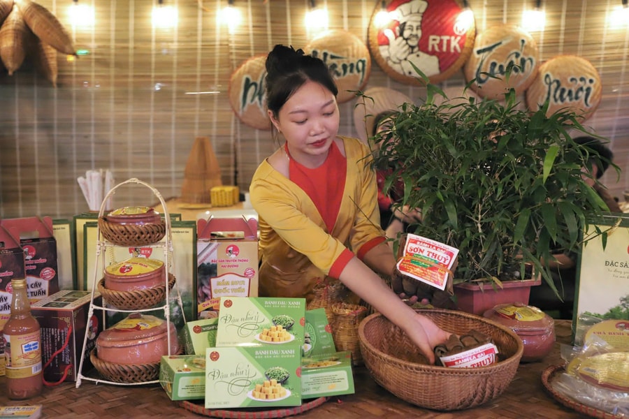 Positioning Hai Phong’s specialties after merger