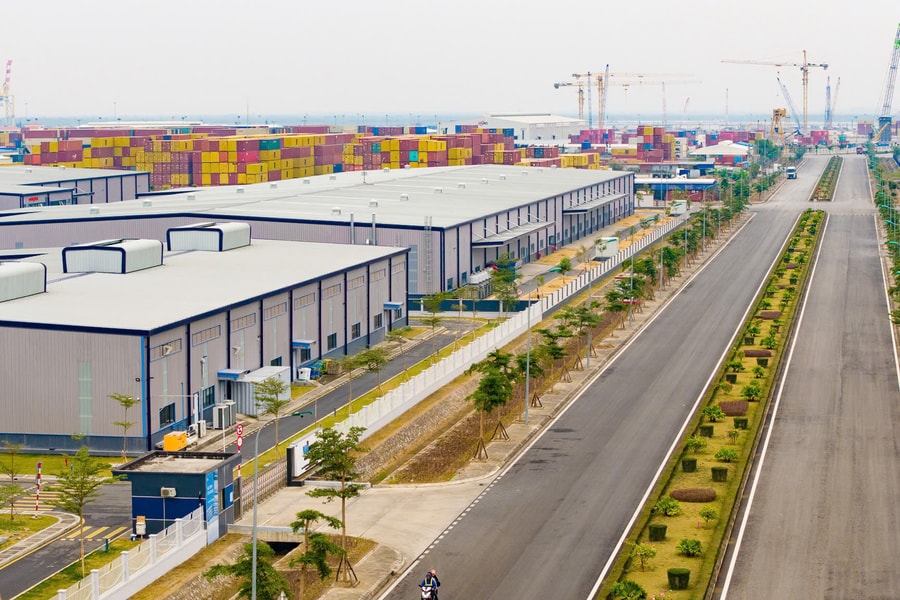 Phát triển các khu công nghiệp theo hướng sinh thái bền vững