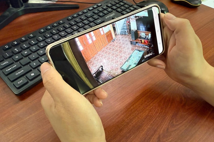 Ẩn họa lộ hình ảnh cá nhân từ camera an ninh trong gia đình