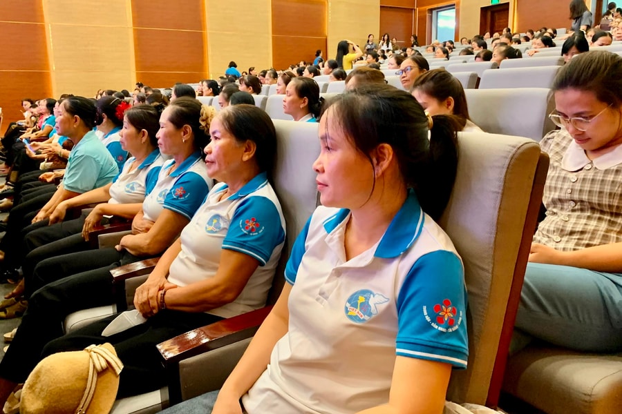 Hơn 300 hội viên phụ nữ được trang bị kiến thức an toàn thực phẩm