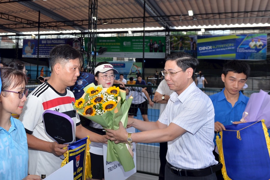 Sôi nổi giải PickleBall thanh niên các cơ quan Đảng thành phố