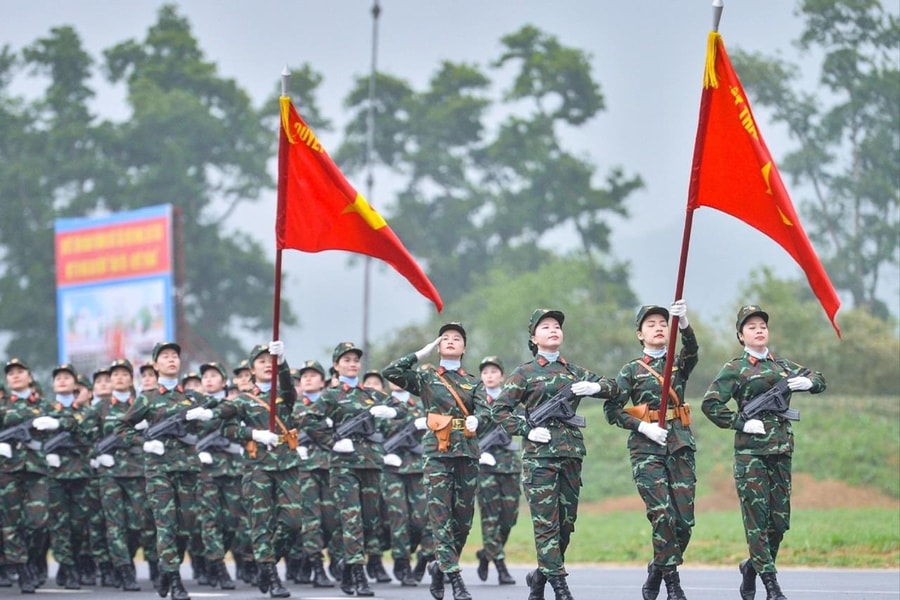 Vinh dự ba lần làm khối trưởng diễu binh