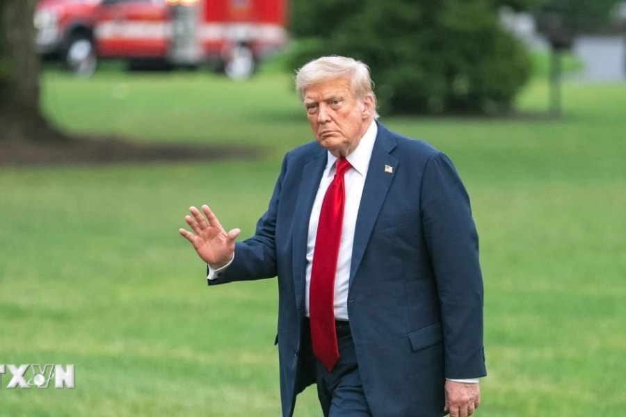 Tổng thống Mỹ Donald Trump dọa điều quân đội tới Baltimore