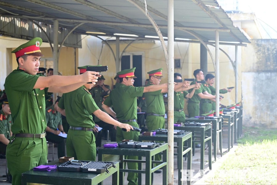 Khai mạc Giải bắn súng ngắn quân dụng Công an thành phố Hải Phòng