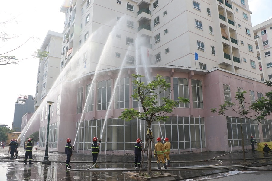 Phòng ngừa nguy cơ cháy nổ do sạc xe điện tại các chung cư, nhà tập thể