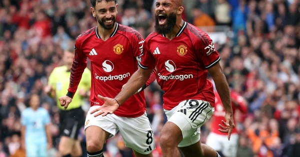 Bruno Fernandes 'giải cứu' Man United trên chấm phạt đền