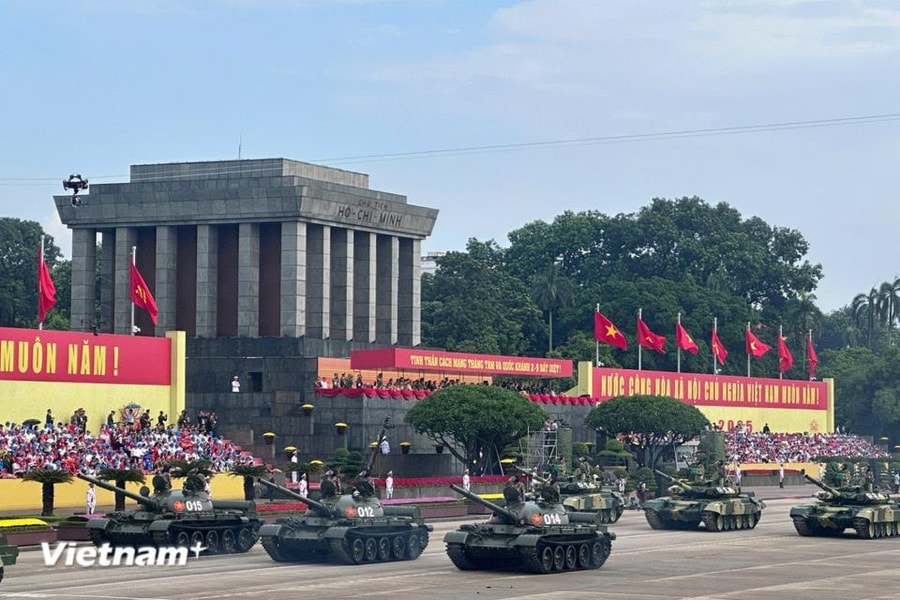 Dàn khí tài, vũ khí hiện đại của Quân đội nhân dân Việt Nam trong lễ tổng duyệt