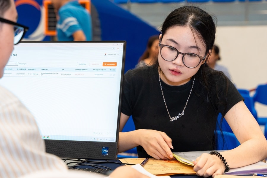 Các đại học tuyển bổ sung nhiều ngành hot