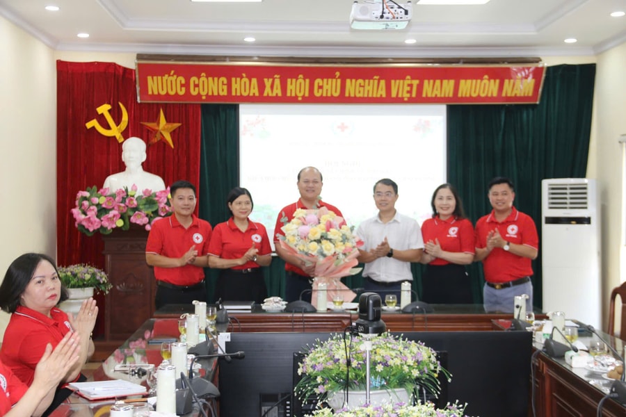 Đồng chí Bùi Mạnh Phúc giữ chức Chủ tịch Hội Chữ thập đỏ thành phố Hải Phòng