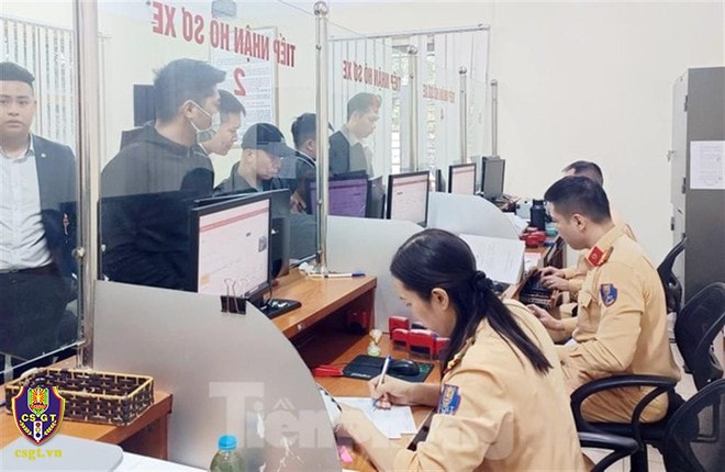 Thủ tướng yêu cầu giảm thời gian cấp giấy phép lái xe