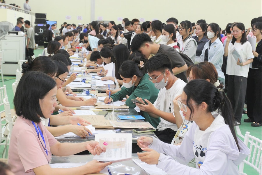Trường Đại học Hải Phòng xét tuyển bổ sung 208 chỉ tiêu đại học chính quy