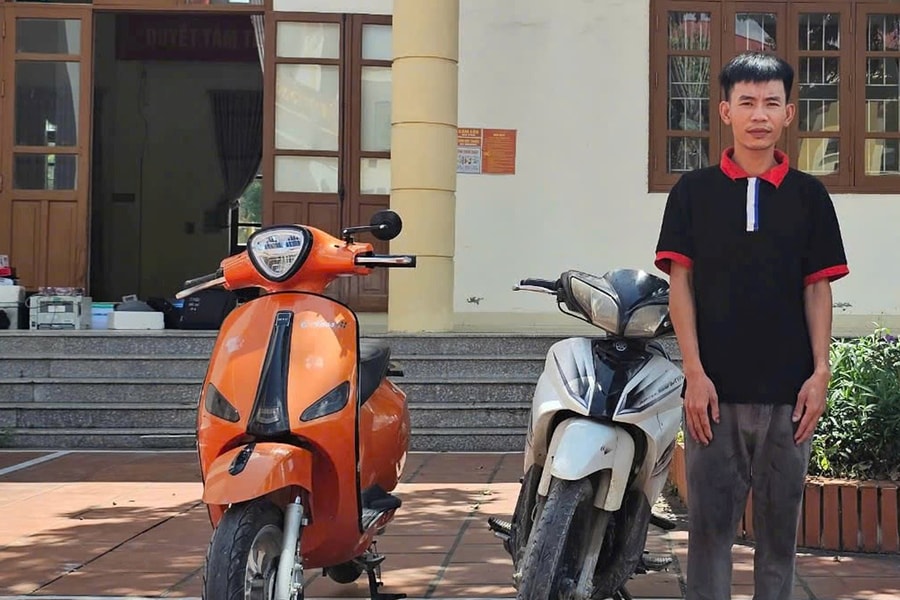Để lại xe cũ, trộm cắp xe máy điện mới
