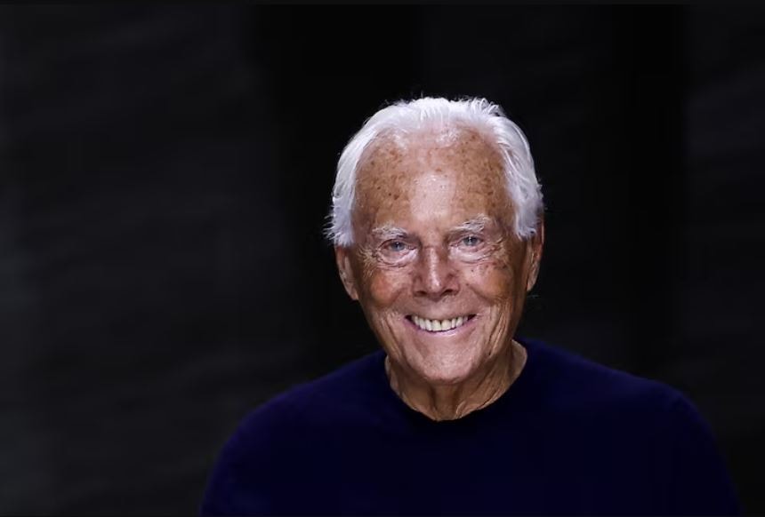 Hàng nghìn người tiếc thương 'ông vua thời trang Italy' Giorgio Armani
