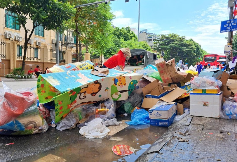 Phân loại và xử lý rác thải, cần đầu tư công trình hạ tầng môi trường thiết yếu