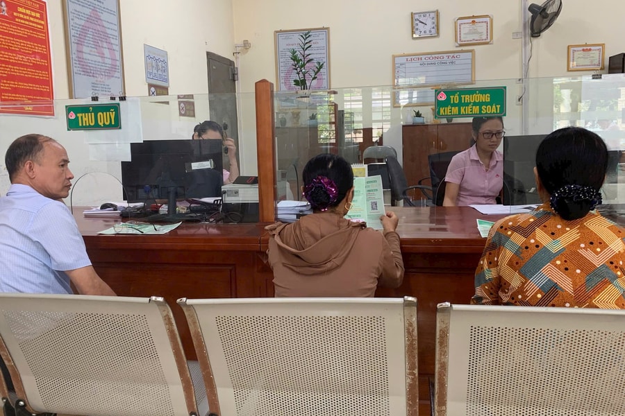 Khách hàng đầu tiên ở Hải Phòng được thụ hưởng chương trình vay vốn dành cho học sinh, sinh viên STEM