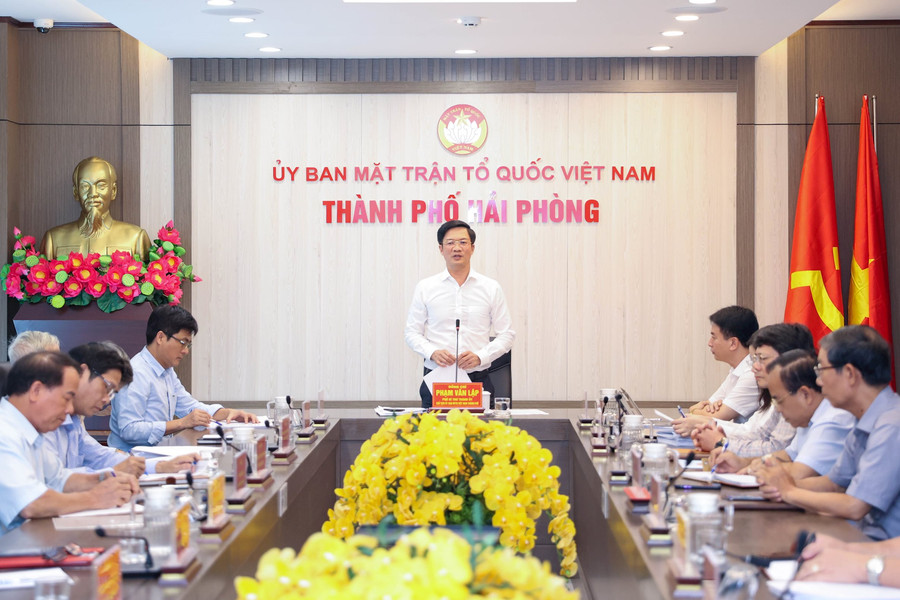 Tiếp tục nghiên cứu, kịp thời đề xuất giải pháp để tổ chức hội quần chúng hoạt động ổn định, thông suốt