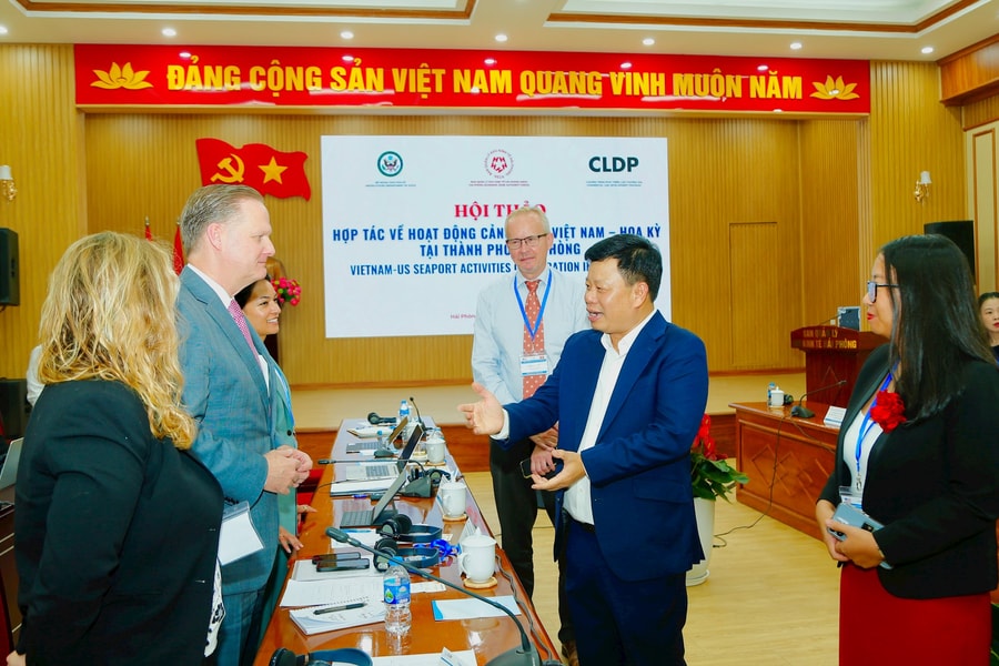 Seminar on Vietnam-US seaport activities cooperation in Hai Phong