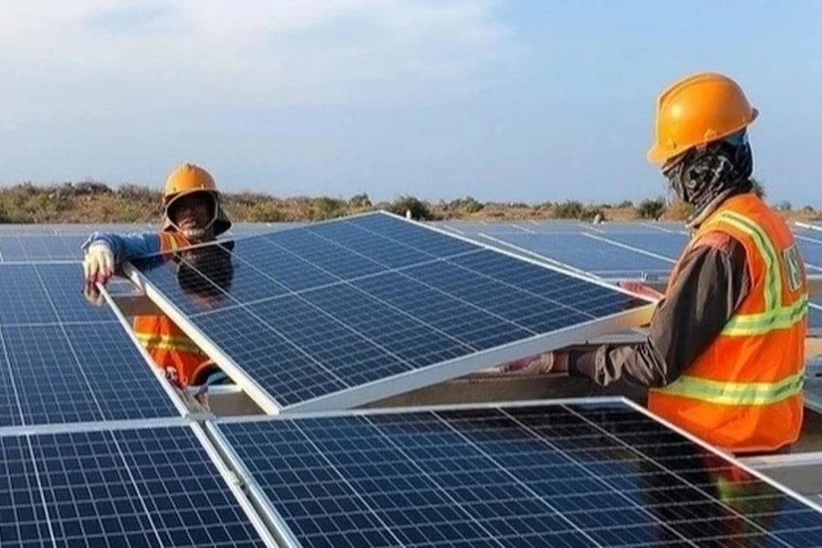 Lắp điện mặt trời mái nhà tự dùng không đăng ký có thể bị phạt
