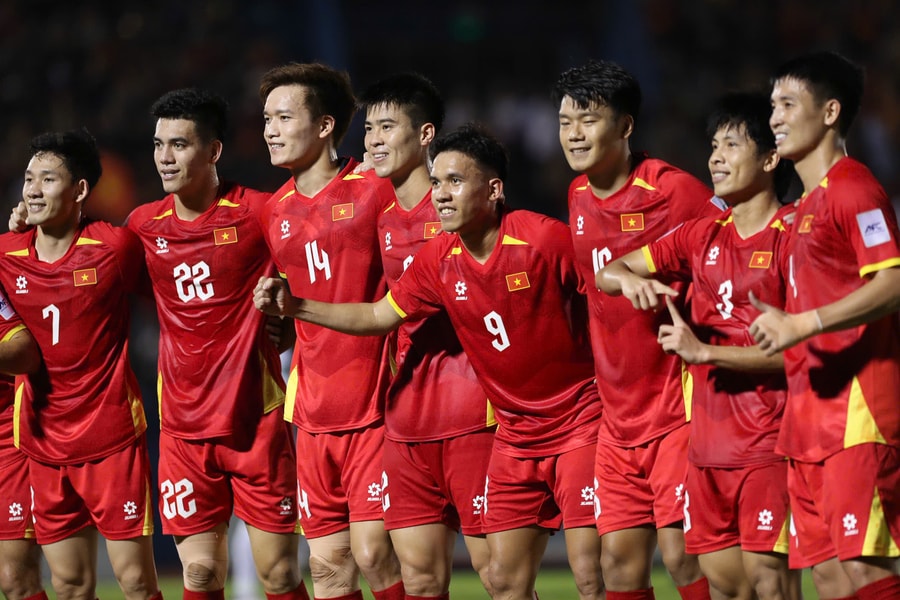 Tuyển Việt Nam tụt một bậc trong bảng xếp hạng FIFA tháng 9