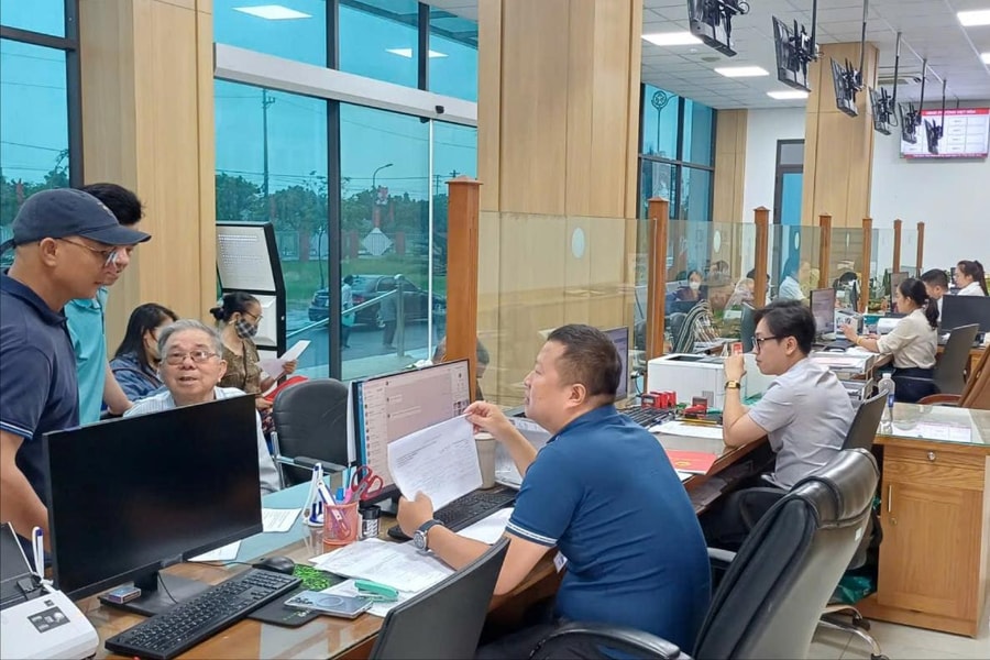 About 514,700 administrative procedure results given to individuals and organizations