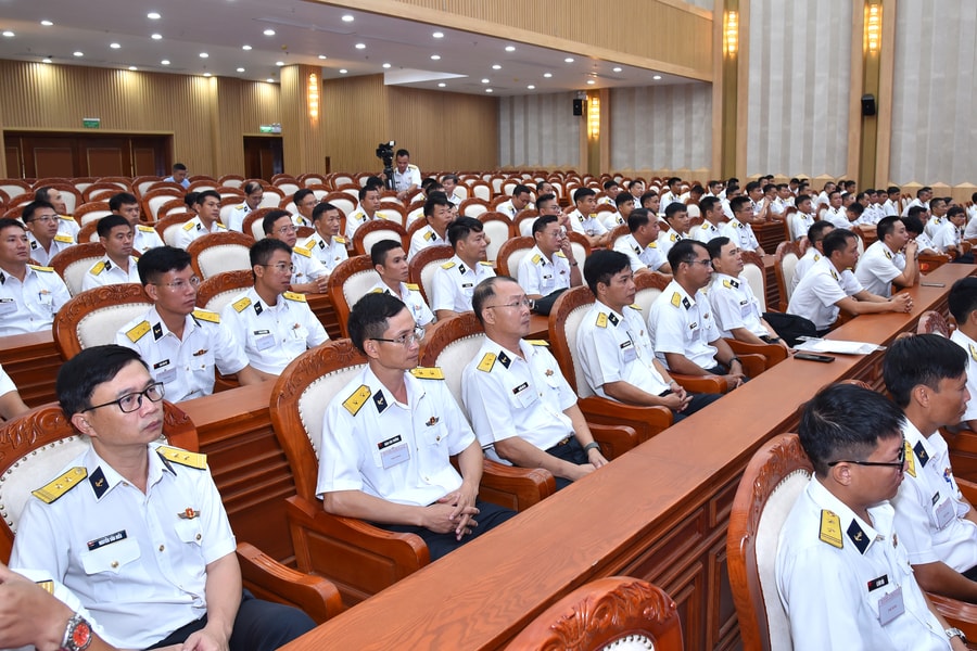 108 thí sinh tham gia Hội thi hải đội trưởng, tiểu đoàn trưởng, chính trị viên hải đội, tiểu đoàn