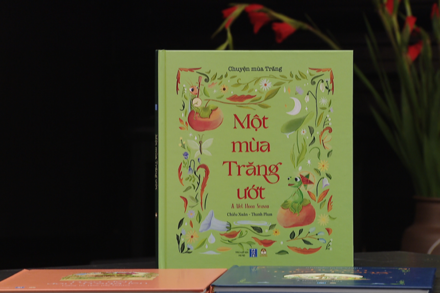 Ra mắt sách Trung thu 'Một mùa Trăng ướt'