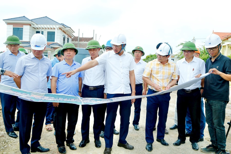 Accelerating site clearance and disbursement of public investment in former Vinh Bao district