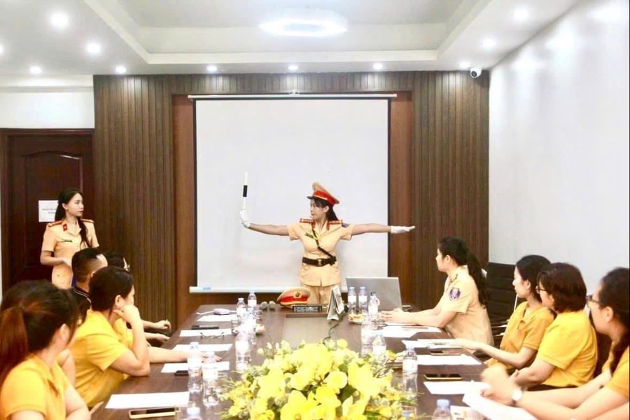 Đổi mới việc đưa pháp luật đến với người dân