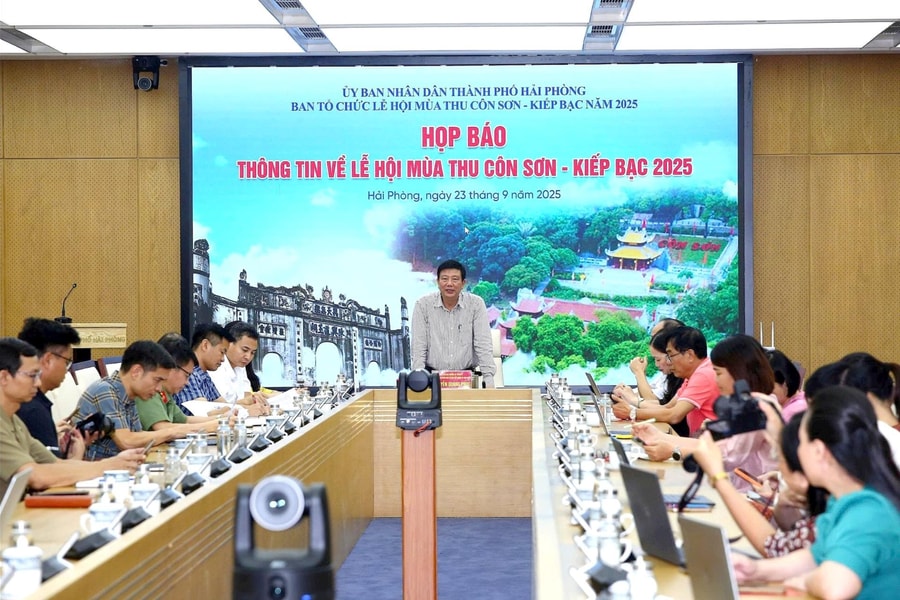 2025 Con Son - Kiep Bac Autumn Festival elevated