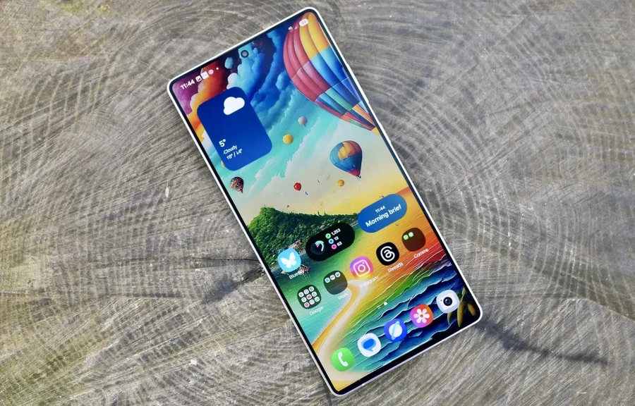 Những thói quen gây hao pin trên điện thoại Android