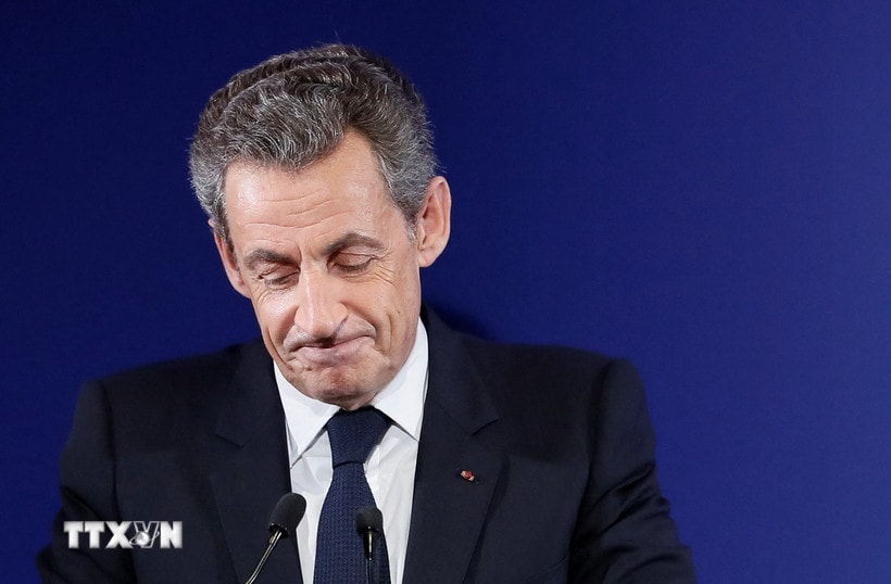 Cựu Tổng thống Pháp Nicolas Sarkozy lĩnh án 5 năm tù giam