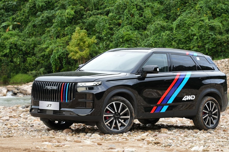 Phân khúc hạng C dòng SUV tại Việt Nam sắp có 2 mẫu xe mới chuyên off - road