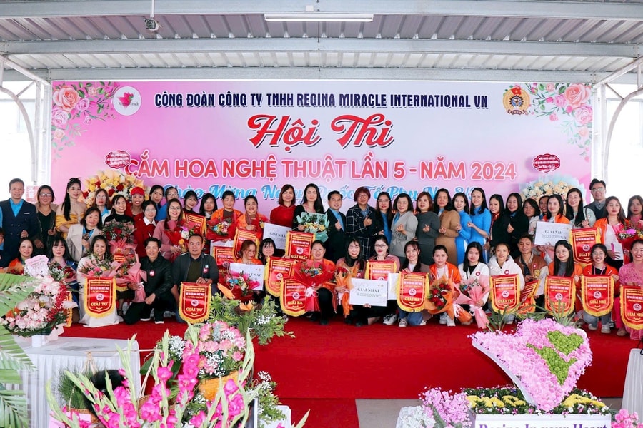 Phụ nữ Hải Phòng thi đua 'Giỏi việc nước, đảm việc nhà'
