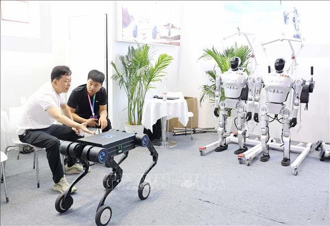 Trung Quốc trong cuộc đua ngành công nghiệp robot