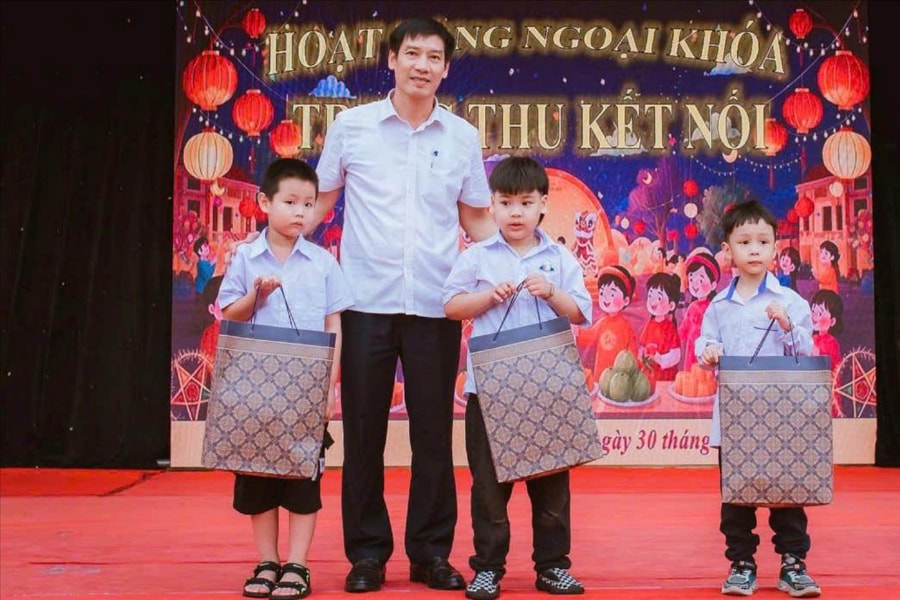 Chương trình ngoại khóa 'Trung Thu kết nối' ở Trường Tiểu học Hải Tân