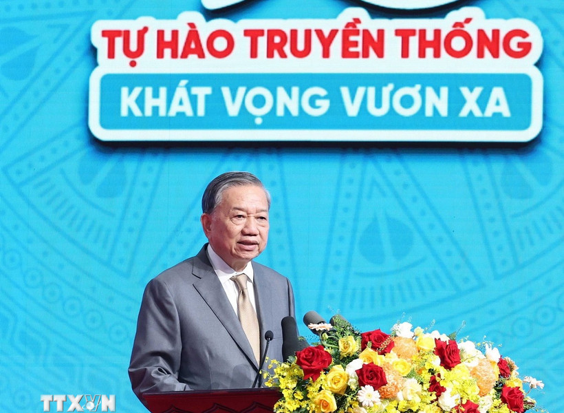 Tổng Bí thư mong muốn phụ nữ Việt Nam sẽ là điểm tựa hạnh phúc