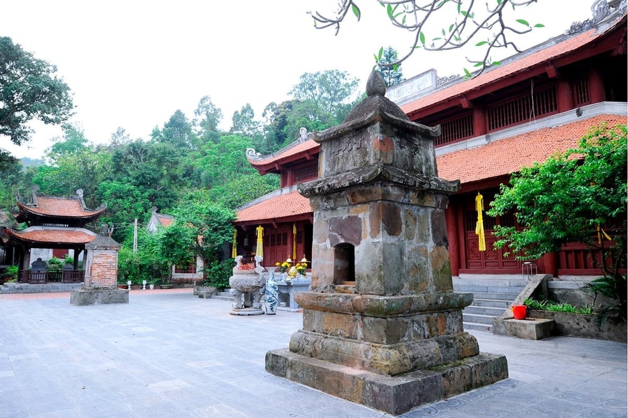 Đêm trăng này nhớ chùa Thanh Mai(*)