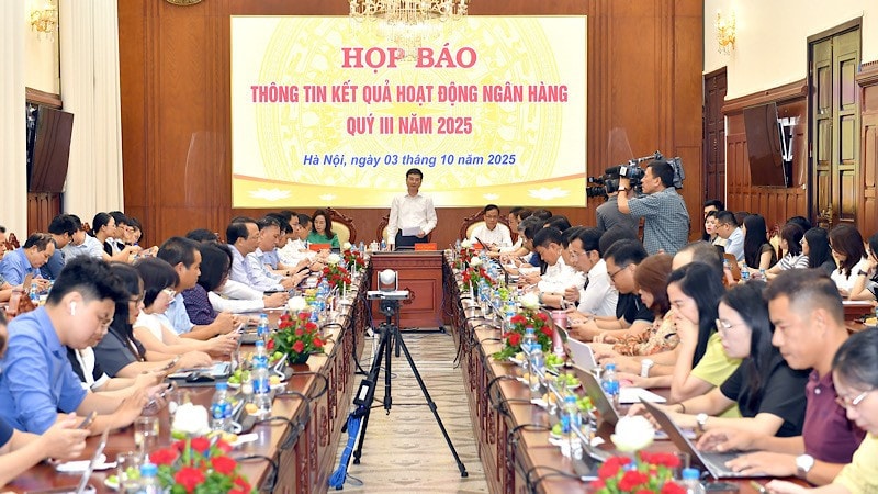 Tín dụng nền kinh tế tăng trưởng gần 13,4%